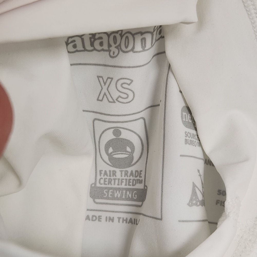 Patagonia Rashguard XS White Ro Top Logo 40+ UPF Sun Protection Athletic - Picture 4 of 16